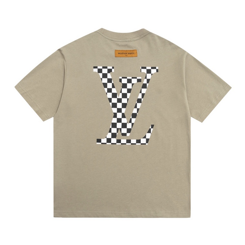 Louis Vuitton Men's T-shirts 896